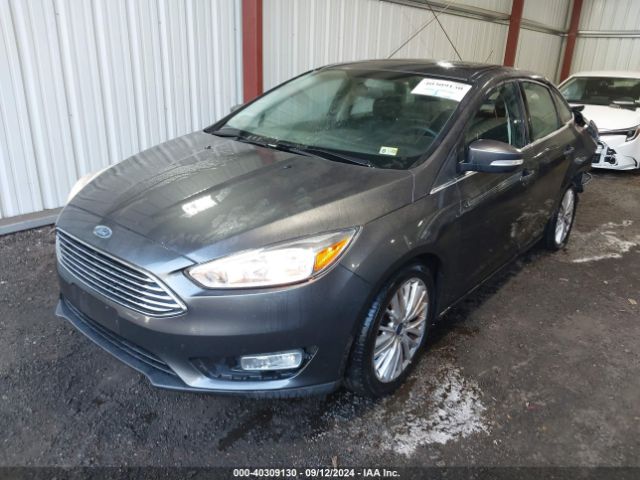 1FADP3J2XJL294253 Ford Focus Titanium