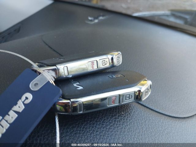 KNDEUCAA4N7309102 KIA SELTOS S