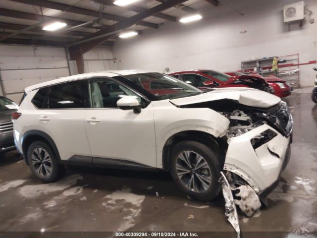 5N1AT3BB6MC796118 Nissan Rogue Sv Intelligent Awd