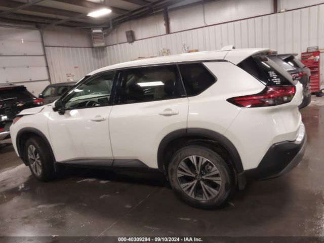 5N1AT3BB6MC796118 Nissan Rogue Sv Intelligent Awd