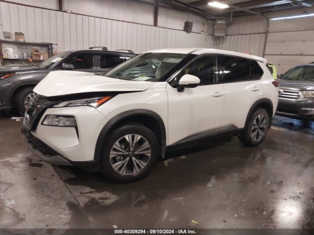 5N1AT3BB6MC796118 Nissan Rogue Sv Intelligent Awd