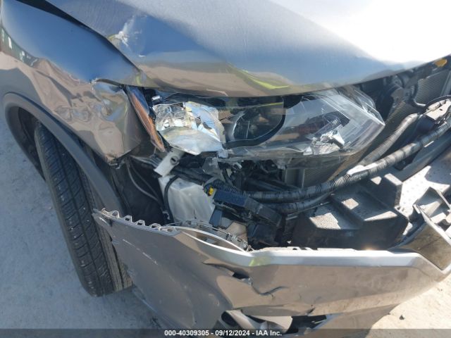 5N1AT2MVXJC719555 Nissan ROGUE S