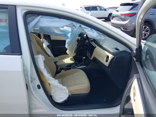 Toyota COROLLA LE 2018 5YFBURHE0JP789582 Image 5