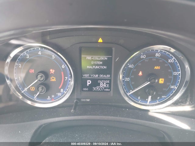 Toyota COROLLA LE 2018 5YFBURHE0JP789582 Image 7