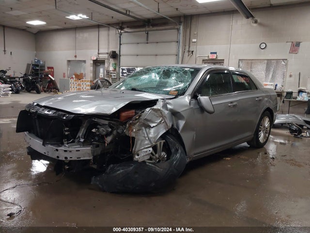 2C3CCARG8EH163397 Chrysler 300