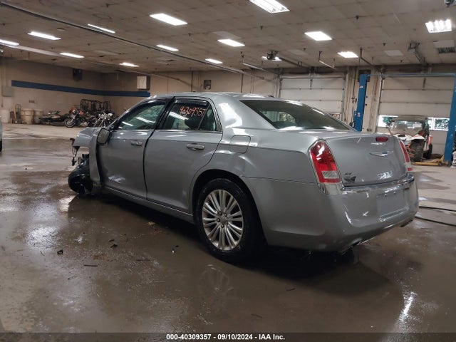 2C3CCARG8EH163397 Chrysler 300