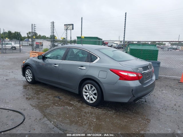 Nissan Altima 2.5 S 2017 1N4AL3AP7HN357401 Image 3
