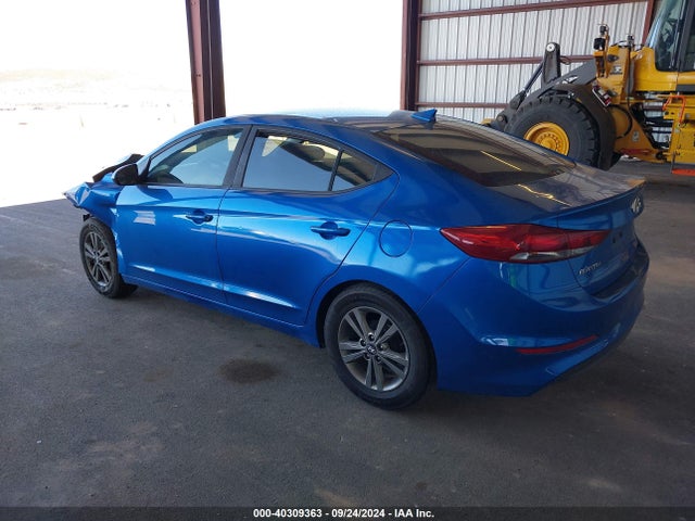 5NPD84LF8HH080244 Hyundai ELANTRA SE