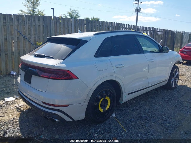 2023 AUDI SQ8 WA1CWBF1XPD029364 Photo 3