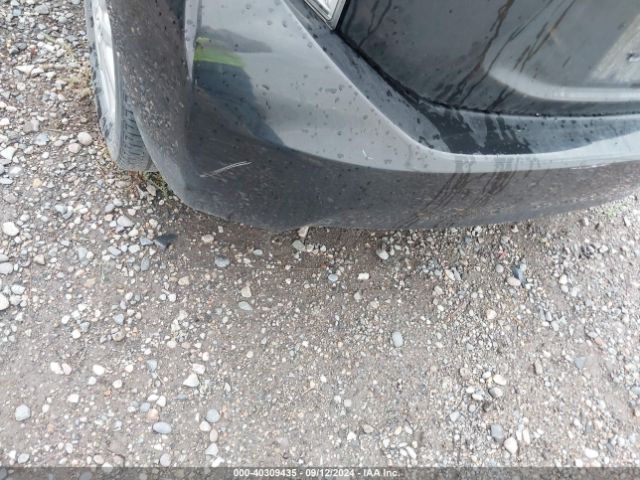 JTDKDTB31F1106322 Toyota Prius C Four