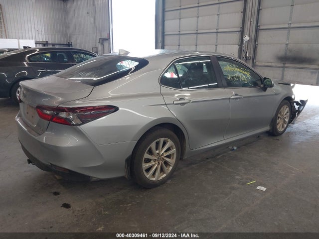 Toyota CAMRY LE 2023 4T1C11BK0PU091588 Image 4