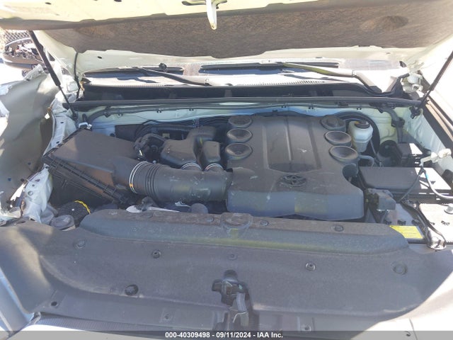 Toyota 4runner Sr5 Premium 2022 JTEFU5JRXN5263532 Image 10