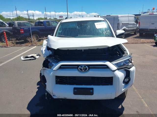 Toyota 4runner Sr5 Premium 2022 JTEFU5JRXN5263532 Image 12