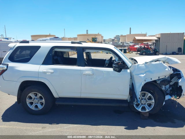 Toyota 4runner Sr5 Premium 2022 JTEFU5JRXN5263532 Image 13