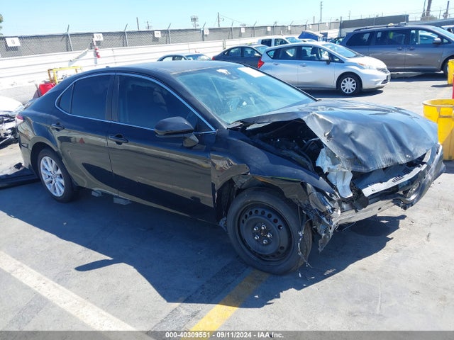 Toyota CAMRY LE 2019 4T1B11HK4KU716926 главное изображение