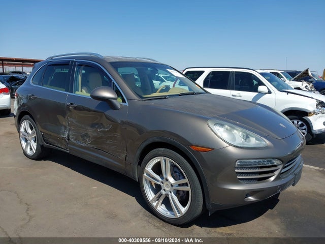 2012 PORSCHE CAYENNE WP1AA2A27CLA01970 Photo 0