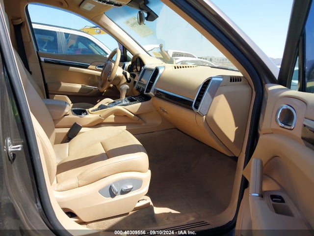 2012 PORSCHE CAYENNE WP1AA2A27CLA01970 Photo 4