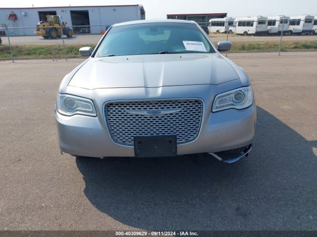 2C3CCARG2HH580339 Chrysler 300 Limited Awd