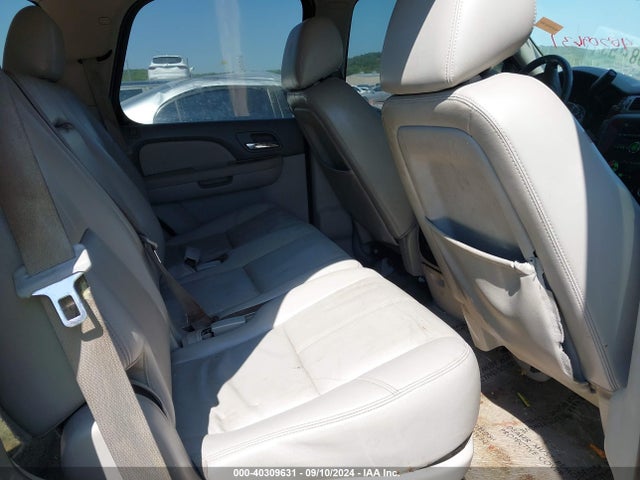 Chevrolet Tahoe Lt 2014 1GNSCBE05ER114607 Image 8