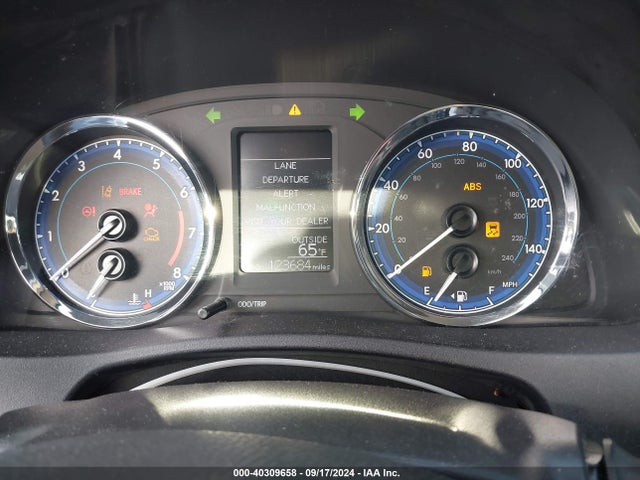 Toyota COROLLA LE 2017 2T1BURHE0HC941306 Image 7