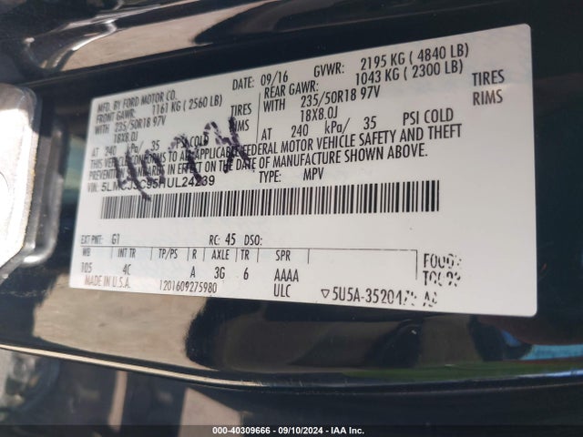 Auction sale of the 2017 Lincoln Mkc Reserve, vin: 5LMCJ3C95HUL24239, lot number: 40309666