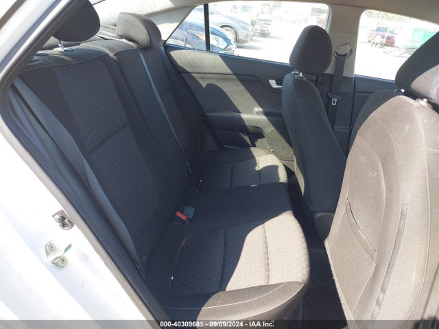 KIA RIO S 2019 3KPA24AB3KE225237 Image 8