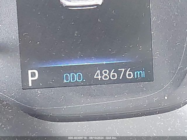 5YFEPMAE7NP273274 Toyota COROLLA LE
