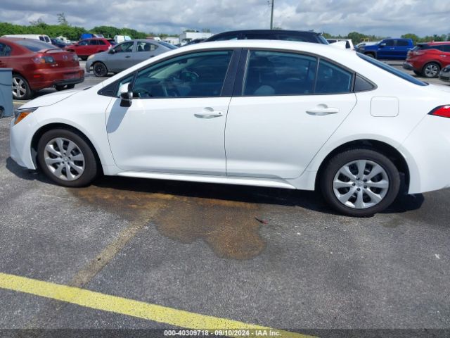 5YFEPMAE7NP273274 Toyota COROLLA LE