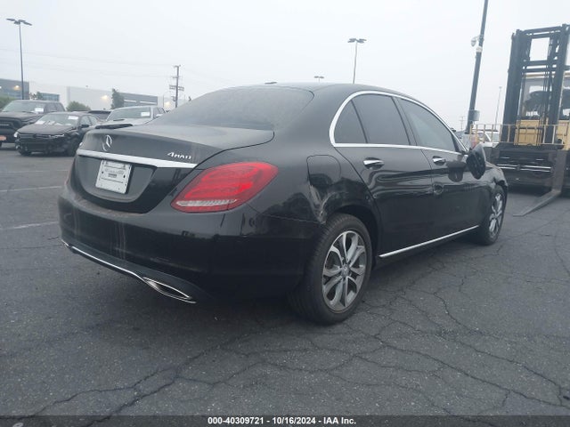 55SWF4KB9FU003311 Mercedes-Benz C 300 4matic/luxury 4matic/sport 4matic