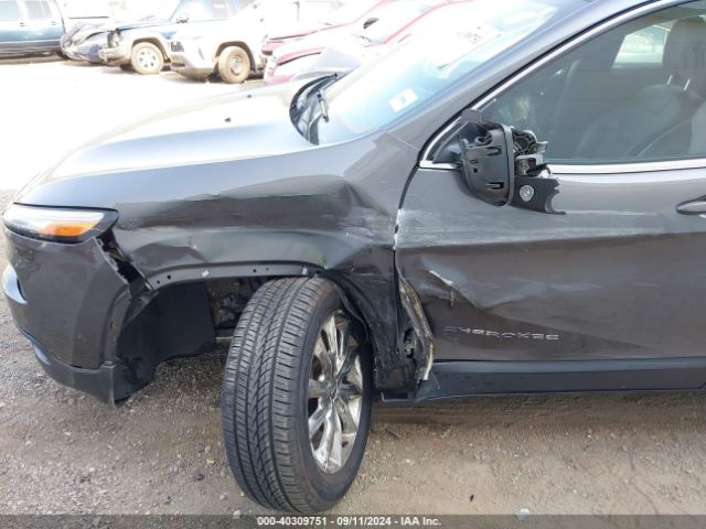 1C4PJMDS7FW681813 Jeep Cherokee Limited