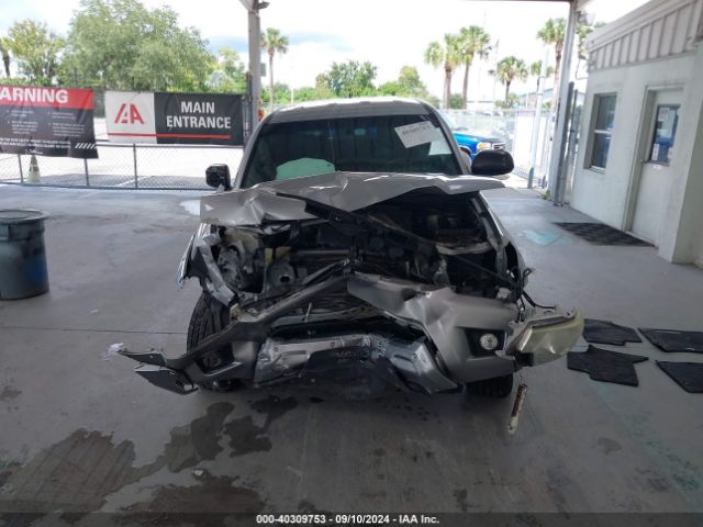5TFJU4GN8FX078818 Toyota Tacoma Prerunner V6
