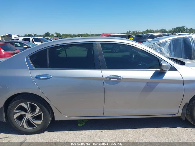 Honda ACCORD LX 2017 1HGCR2F33HA163796 Image 13