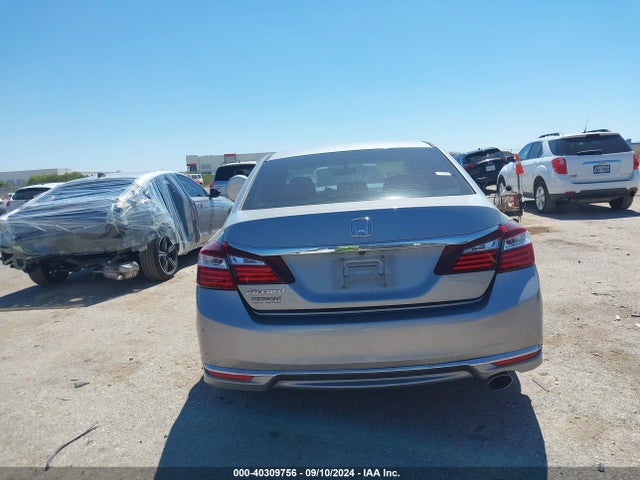 Honda ACCORD LX 2017 1HGCR2F33HA163796 Image 16