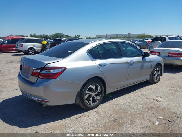 Honda ACCORD LX 2017 1HGCR2F33HA163796 Image 4