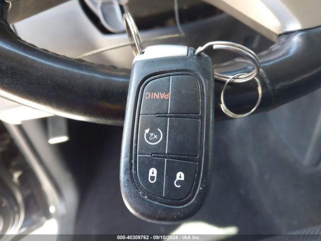 2017 RAM 1500 1C6RR7NT1HS859677 Photo 10