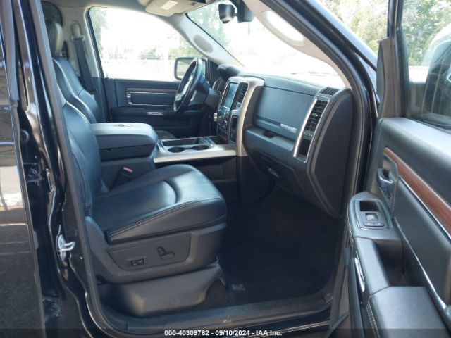 2017 RAM 1500 1C6RR7NT1HS859677 Photo 4