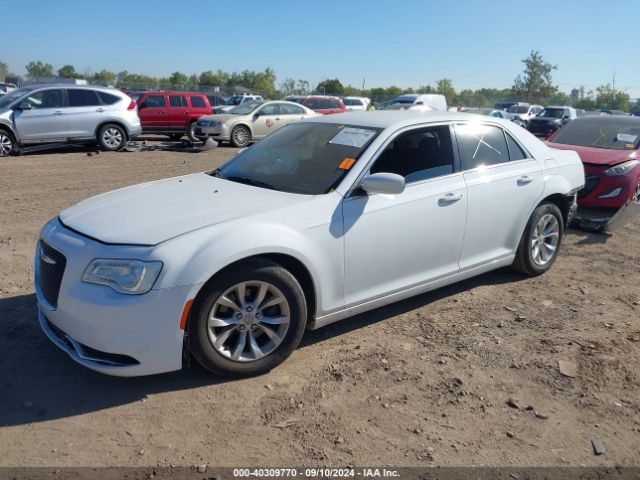 2C3CCAAGXFH807477 Chrysler 300 Limited
