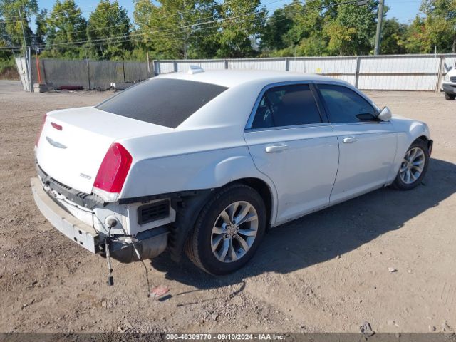 2C3CCAAGXFH807477 Chrysler 300 Limited