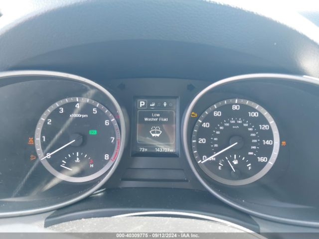 5NMZTDLB6HH017433 Hyundai Santa Fe Sport 2.4l
