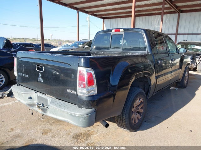 2006 MITSUBISHI RAIDER 1Z7HC28K56S537668 Photo 3