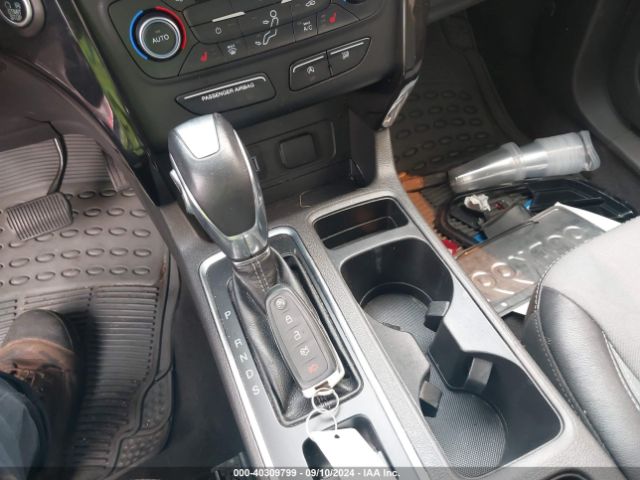1FMCU0GD9KUB29789 Ford ESCAPE SE