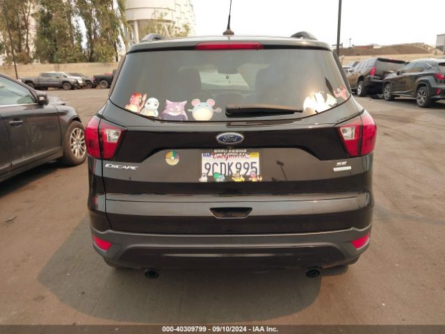 1FMCU0GD9KUB29789 Ford ESCAPE SE
