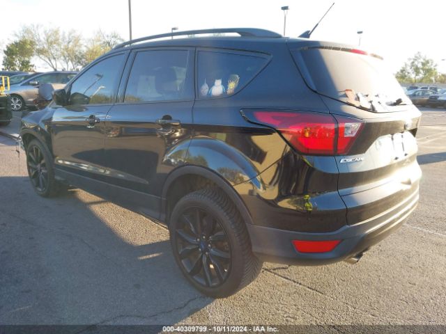 1FMCU0GD9KUB29789 Ford ESCAPE SE