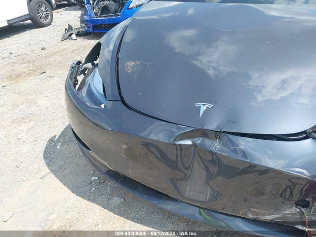 2024 TESLA MODEL Y 7SAYGDEE5RF153694 Photo 5