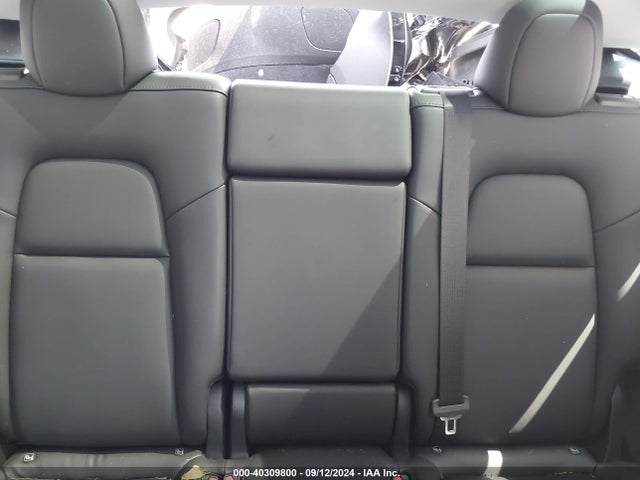 2024 TESLA MODEL Y 7SAYGDEE5RF153694 Photo 7