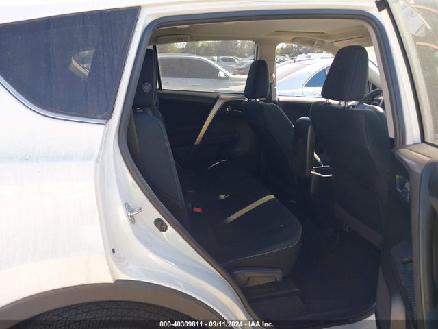 Toyota Rav4 Xle 2015 2T3WFREV7FW229023 Image 8