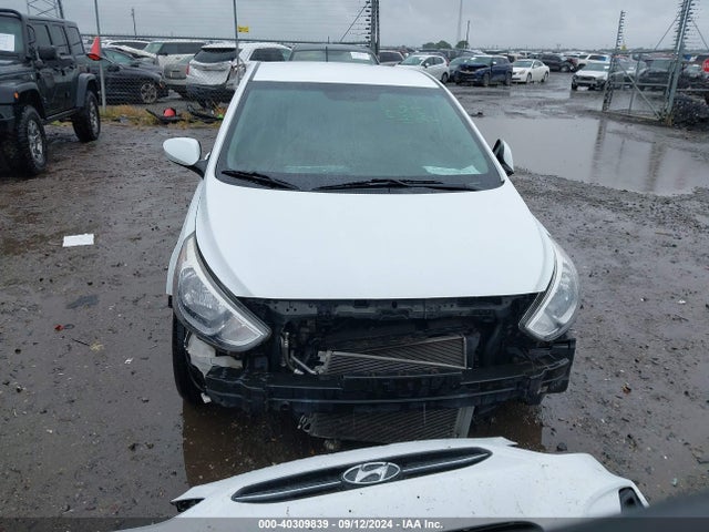 Hyundai ACCENT SE 2017 KMHCT4AE9HU173246 Image 12