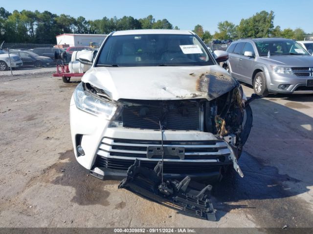 5TDBZRFH2KS723106 Toyota Highlander Le Plus