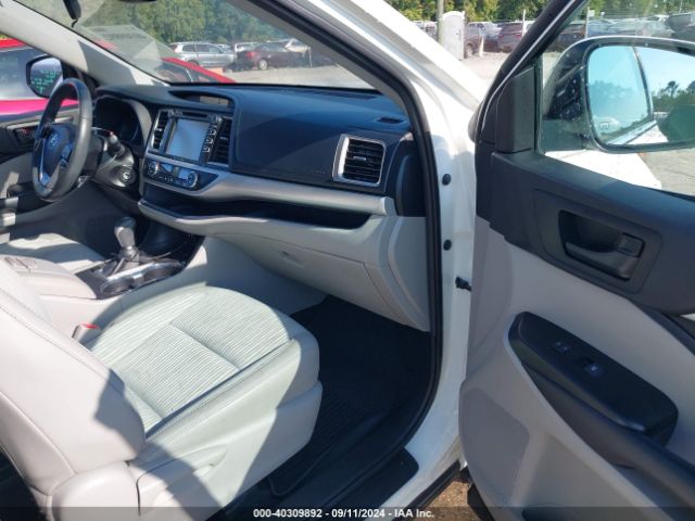 5TDBZRFH2KS723106 Toyota Highlander Le Plus