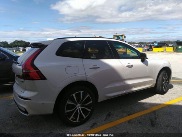 YV4L12RL1R1776614 Volvo Xc60 B5 Plus Dark Theme